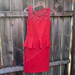 Soprano Peplum dress sz. S
